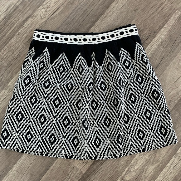 Free People EUC Alexus Embroidered  Skirt 8 - Picture 5 of 7